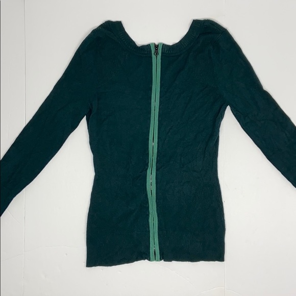 Green Ribbed Long Sleeved Shirt Sz M - Picture 7 of 10